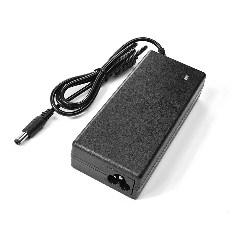Kompatibel datorladdare 90W